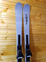 LYŽE CORE NO3 --SWISS MADE-- 159CM